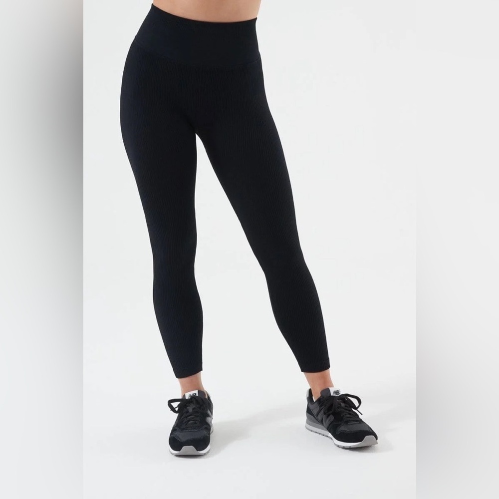 NUX cyclebar edition Harper 7/8 Legging size L